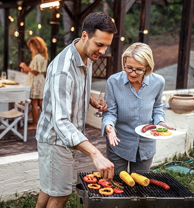 Barbecue food and wine pairing -